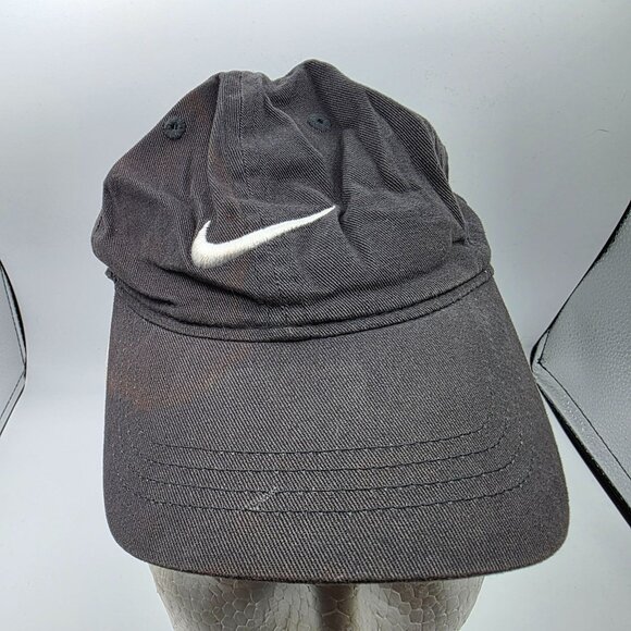 Nike Adjustable Youth Cap 4-7 Black Cotton Casual Hat With Swoosh Logo - Picture 1 of 9